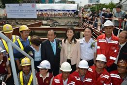 Prime Minister of Thailand, Ms. Yingluck Shinawatra presents the start of tunneling works on Bangkok Blue Line Extension